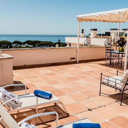 Guadalpin Apartment